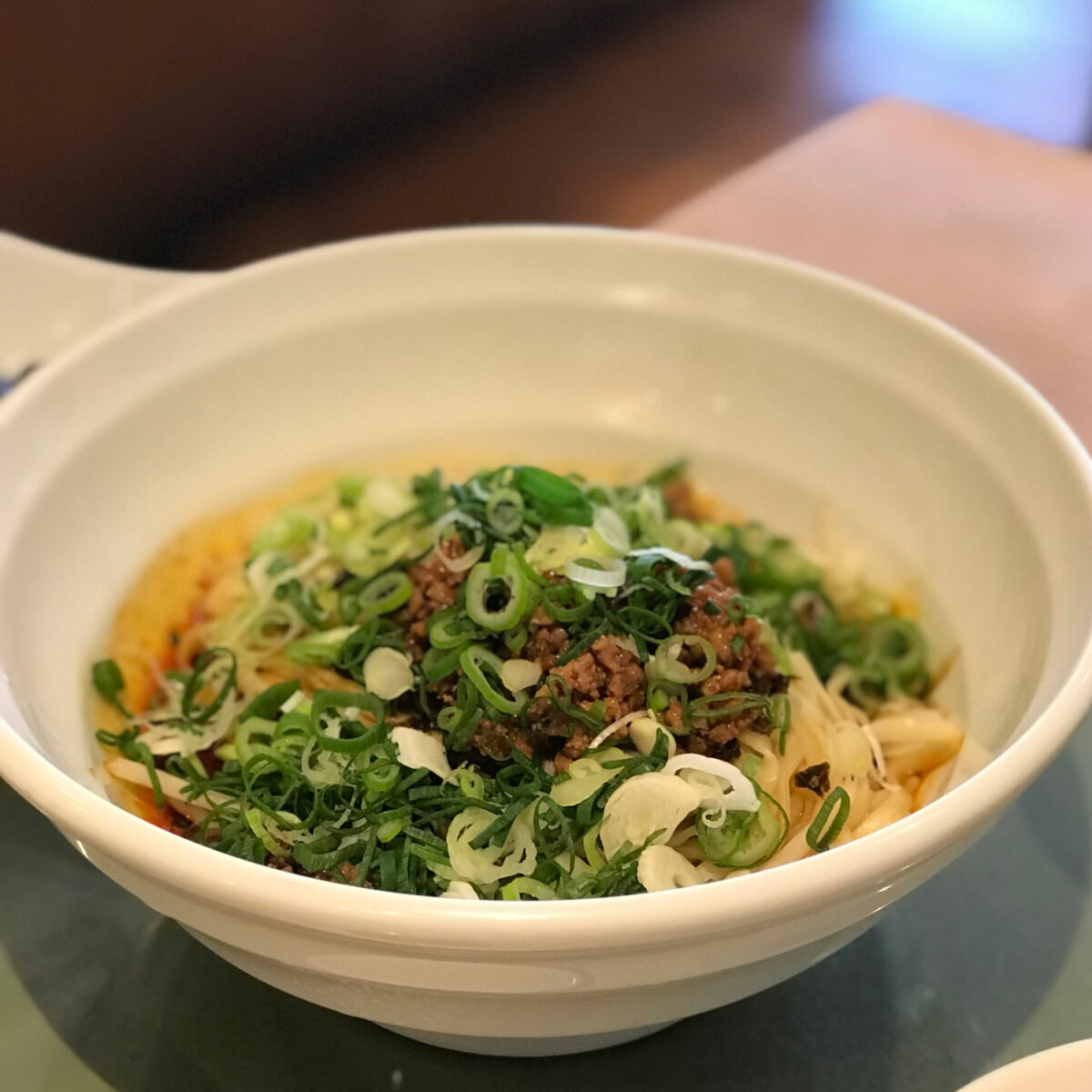 本場汁なし担々麺